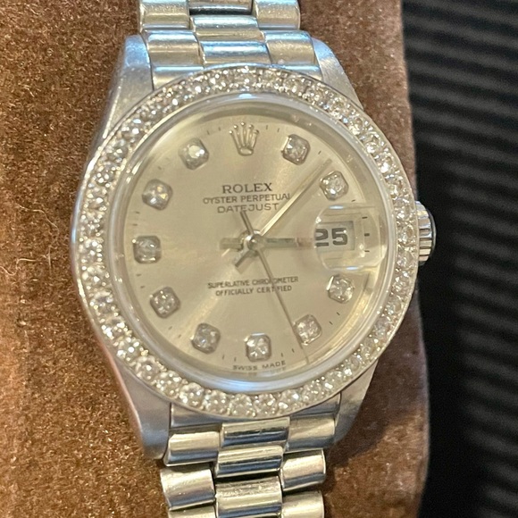 ROLEX Ladies President Platinum with Diamond Bezel - Picture 14 of 14